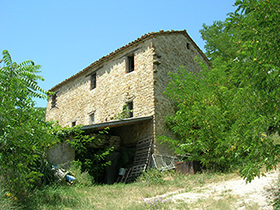 Casa Montagna - Property for sale in Le Marche Italy