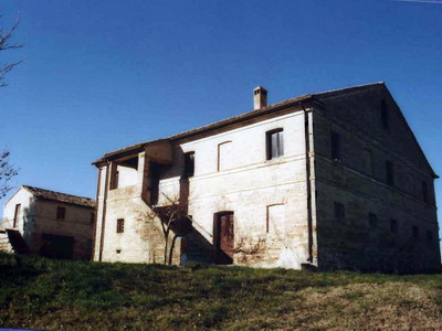 Farmhouses Marche - Side of the house